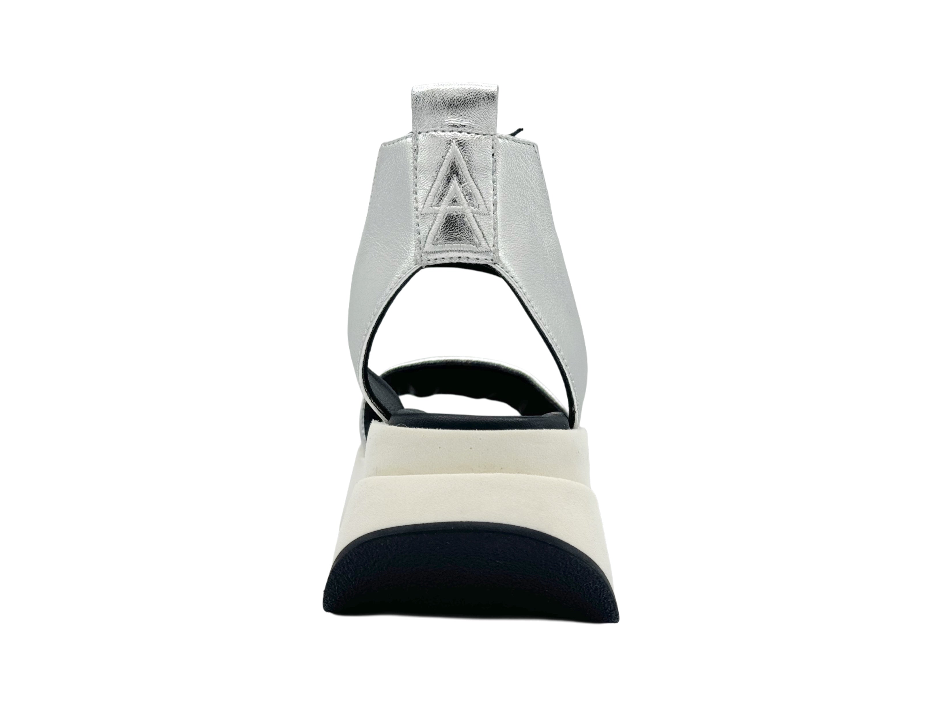 Elena Iachi - C-22 (White)