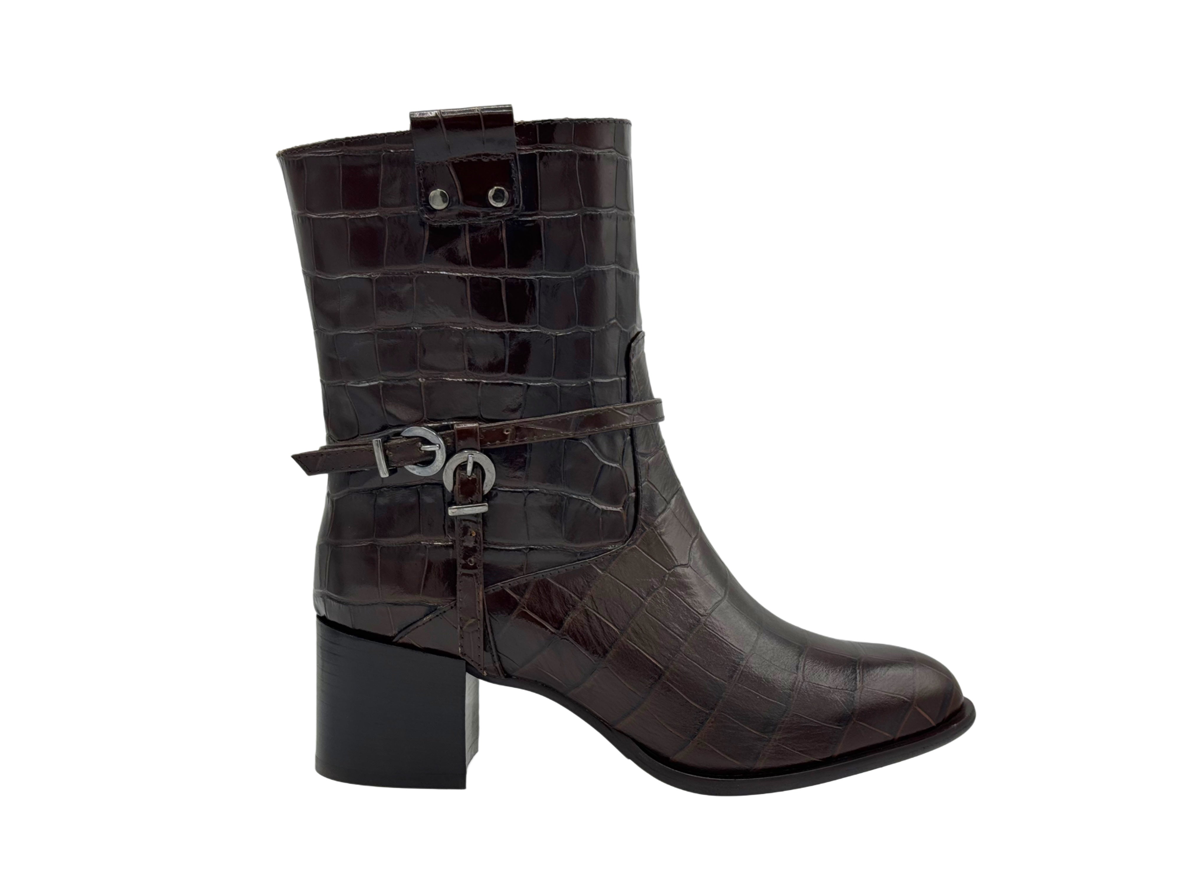 Julie Dee - MW535 (Brown)