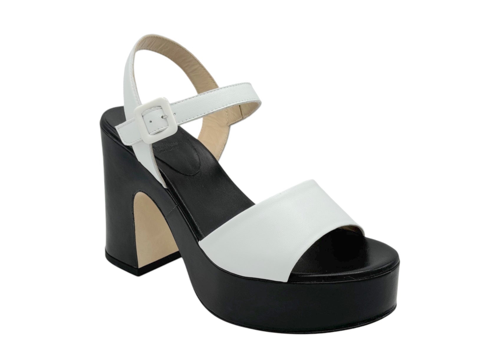 Luca Grossi - F552S (Black/White)