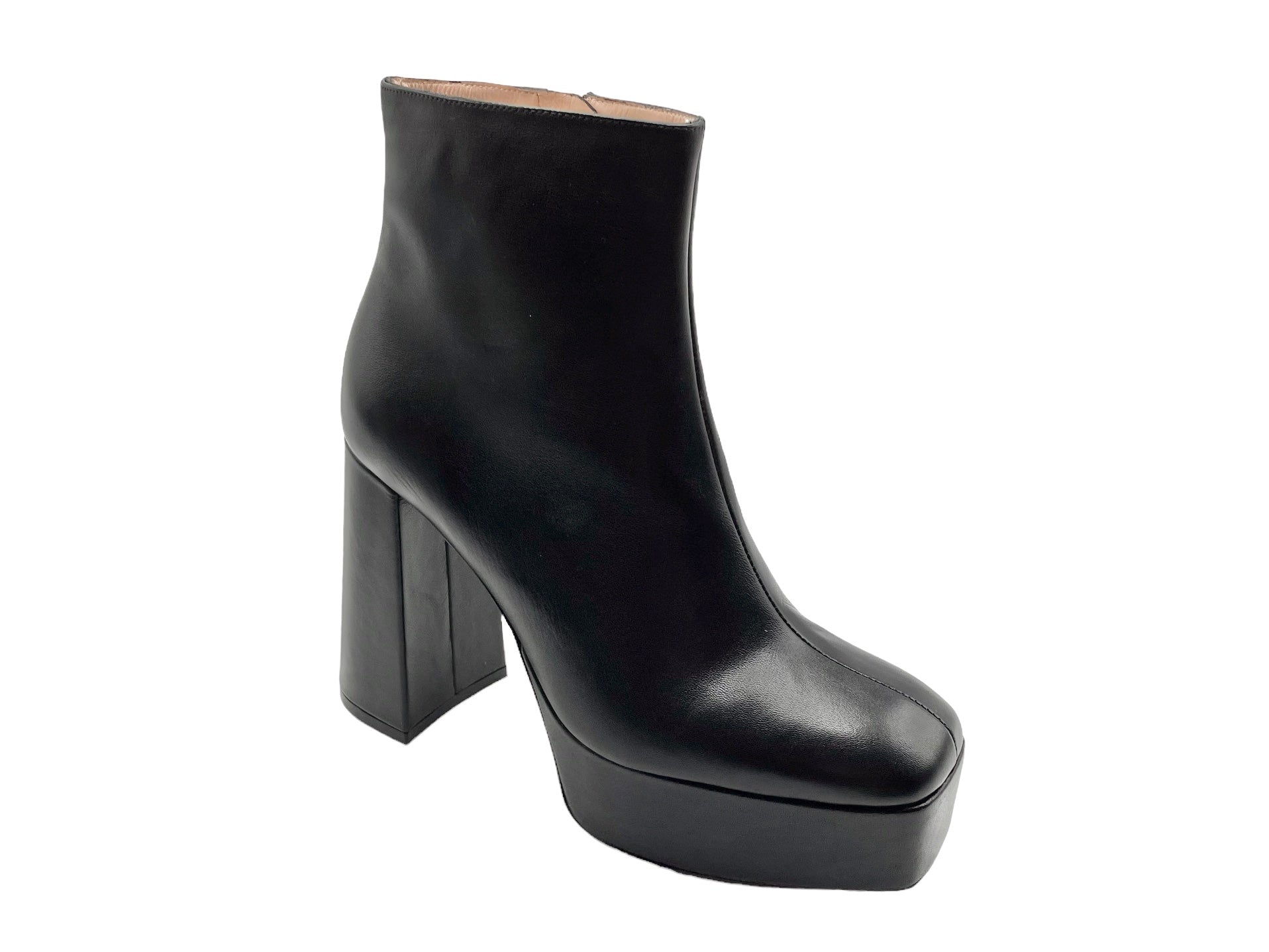 Lodi - Petris (Black)