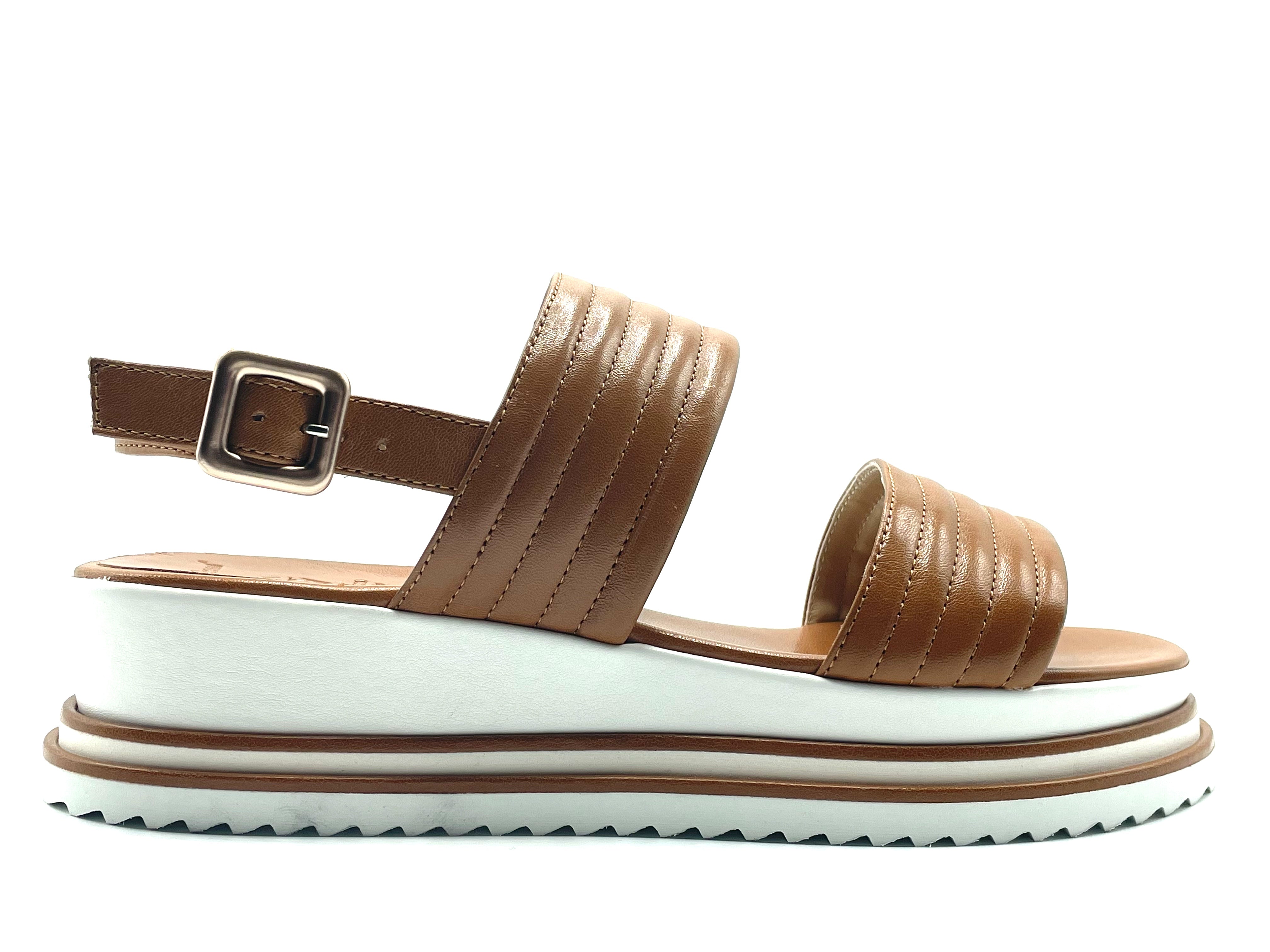 Luca Grossi - G425S (Camel)