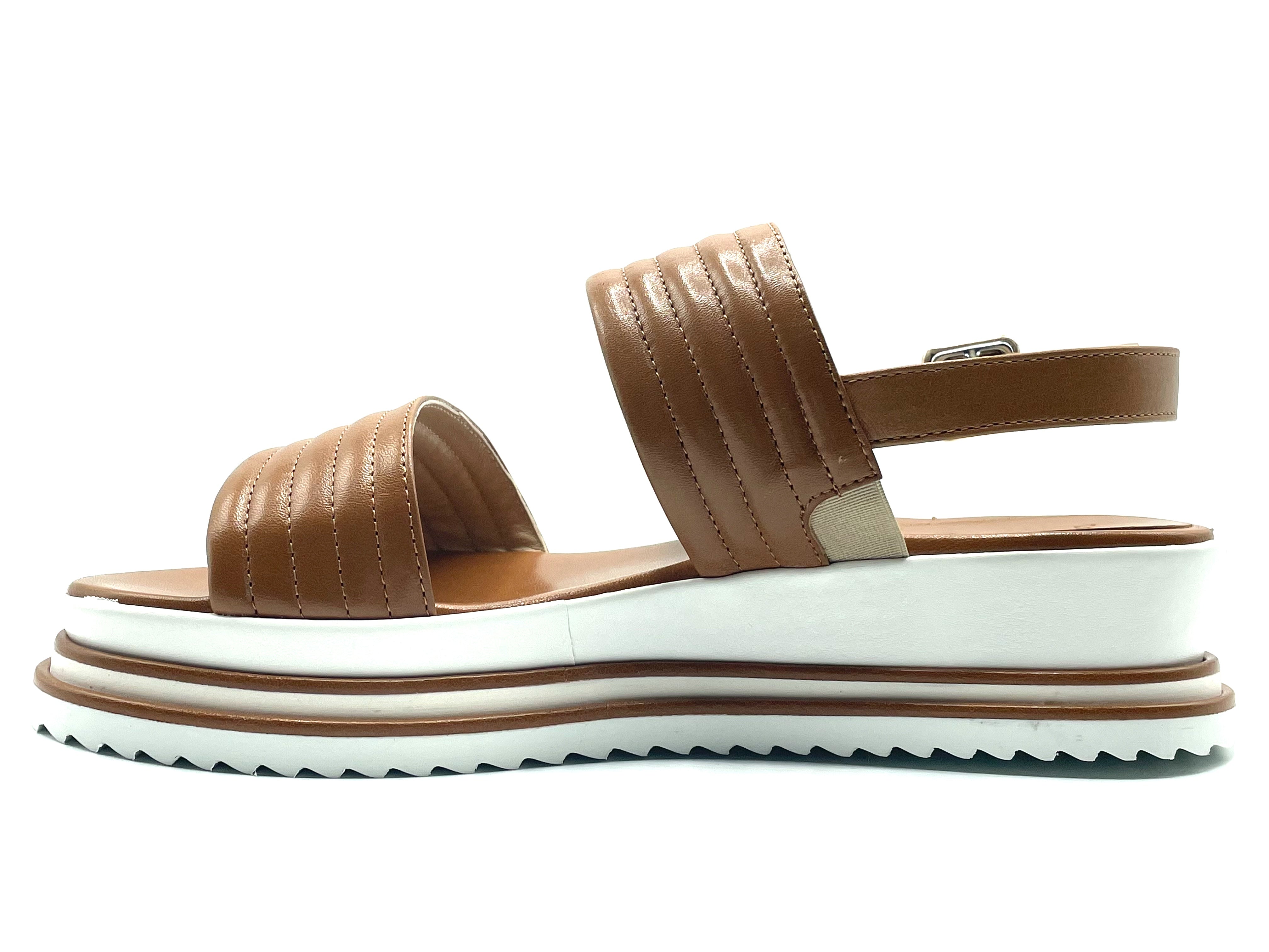 Luca Grossi - G425S (Camel)