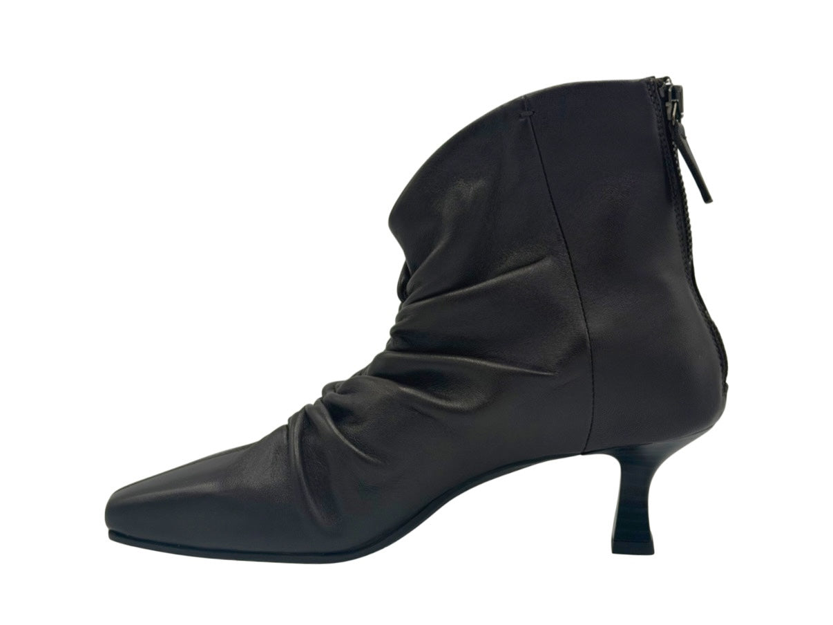 Donna Carolina - 145011 (Dark Brown)