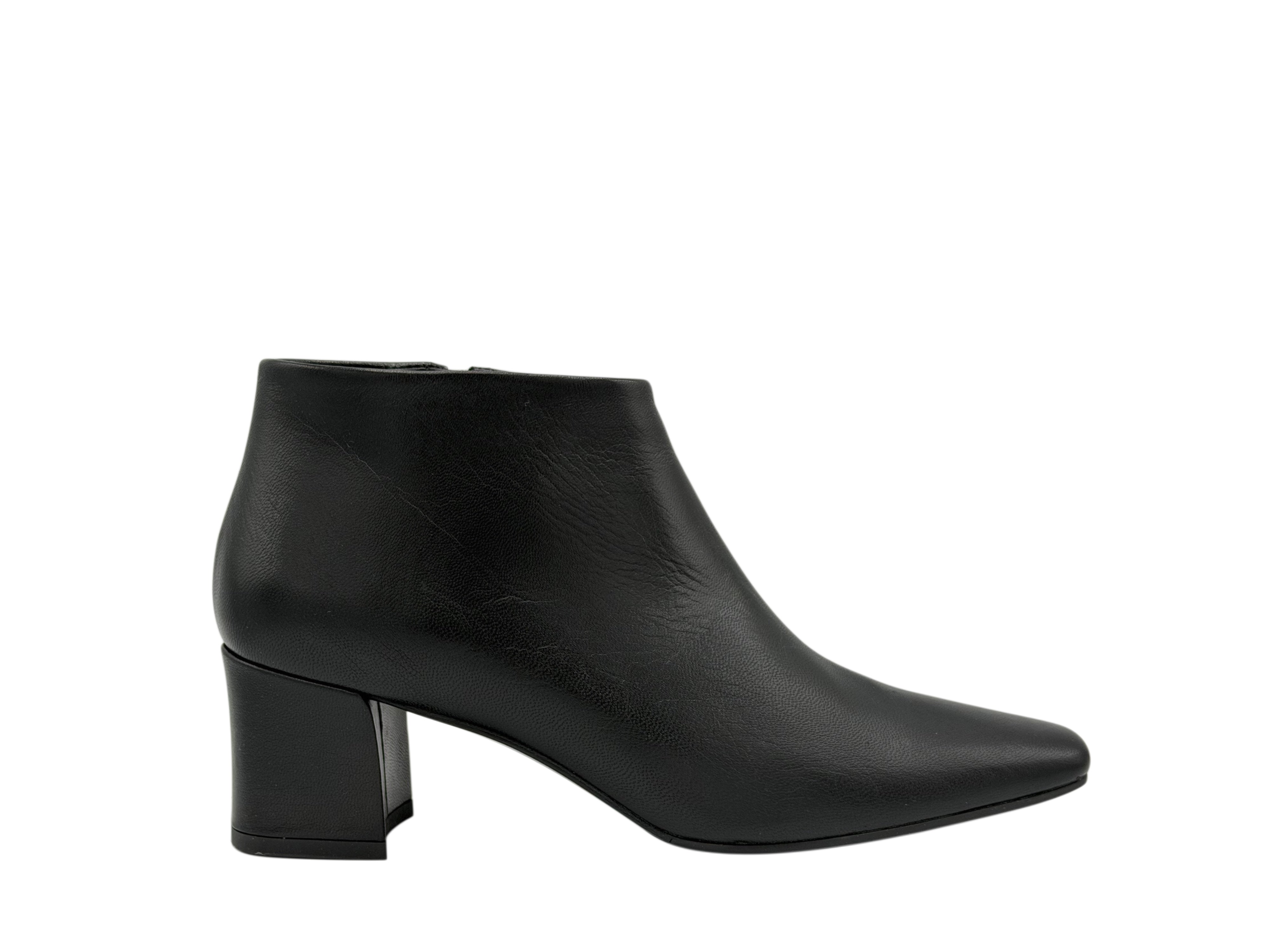 The Seller - PR008 (Black)