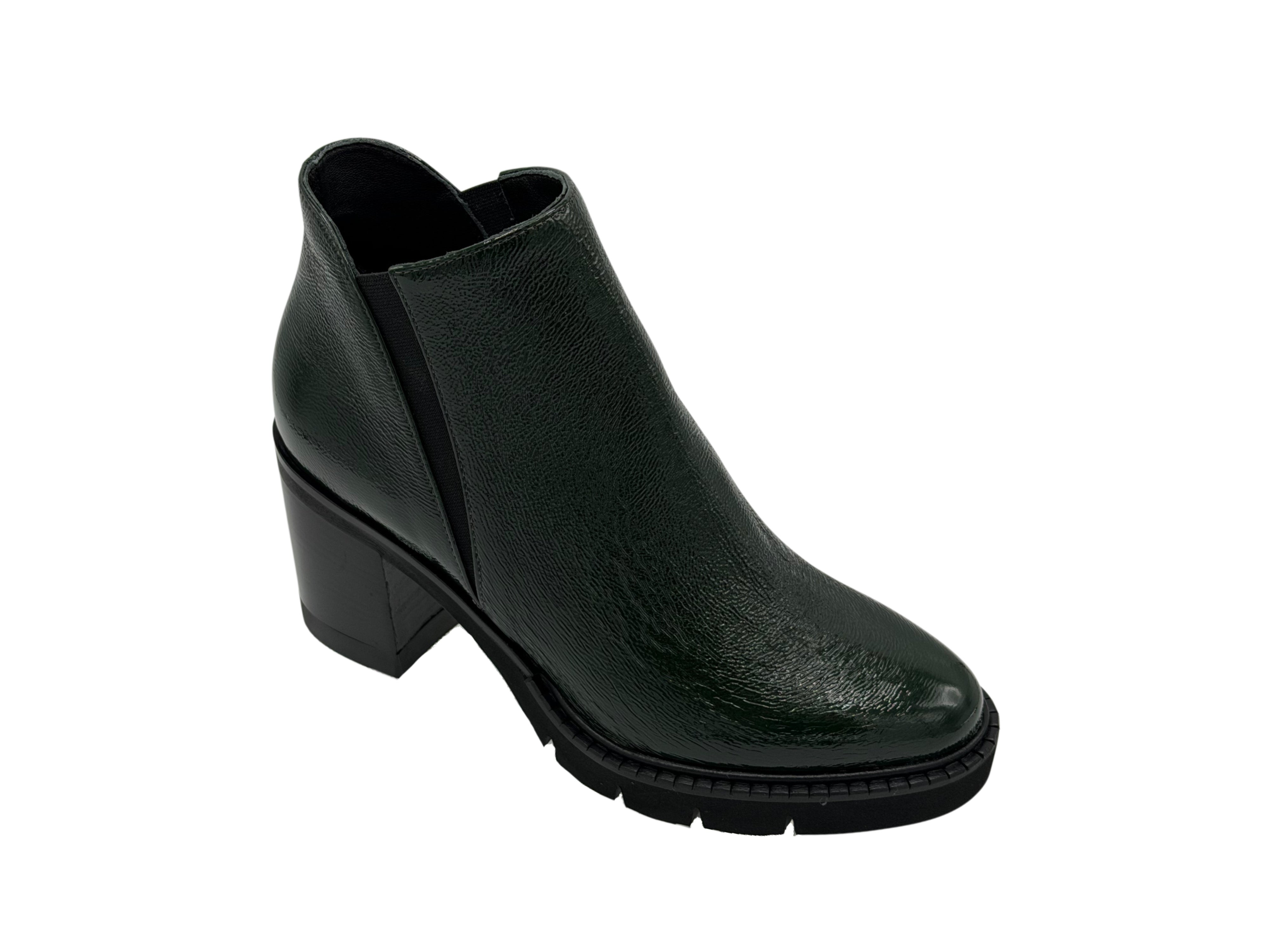 Luca Grossi - C240T (Green)