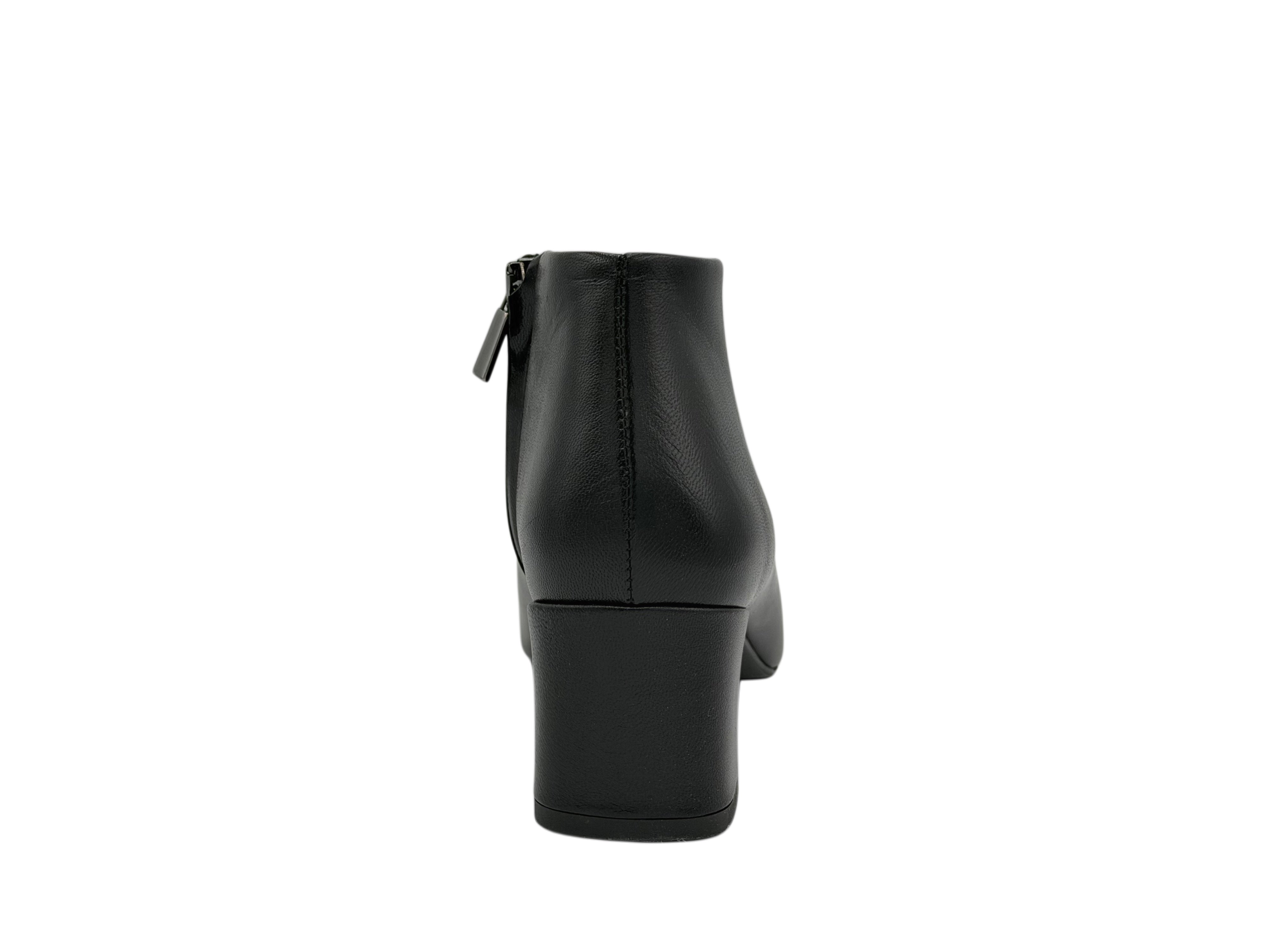 The Seller - PR008 (Black)
