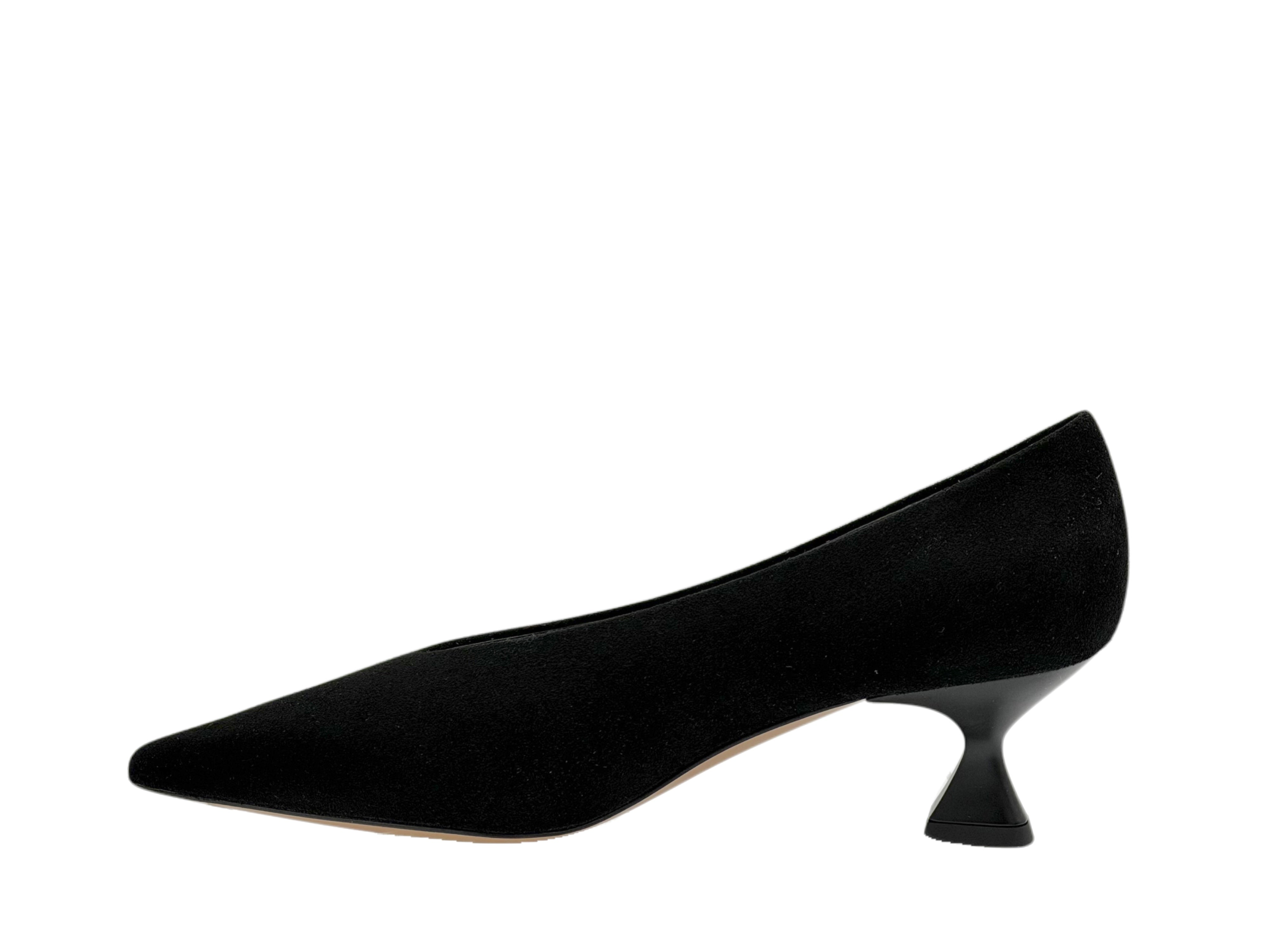 The Seller - SS5002 (Black)