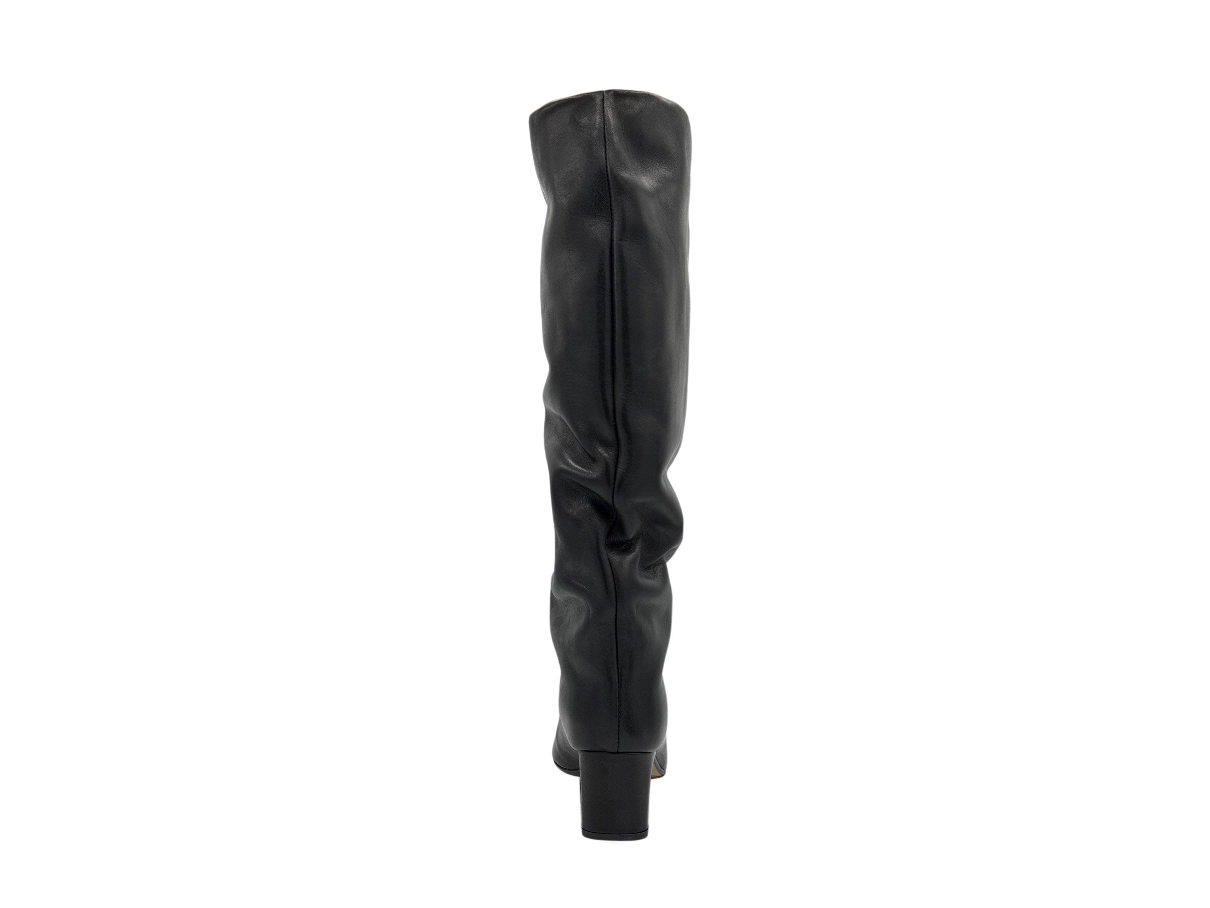 The Seller - TE100 (Black)