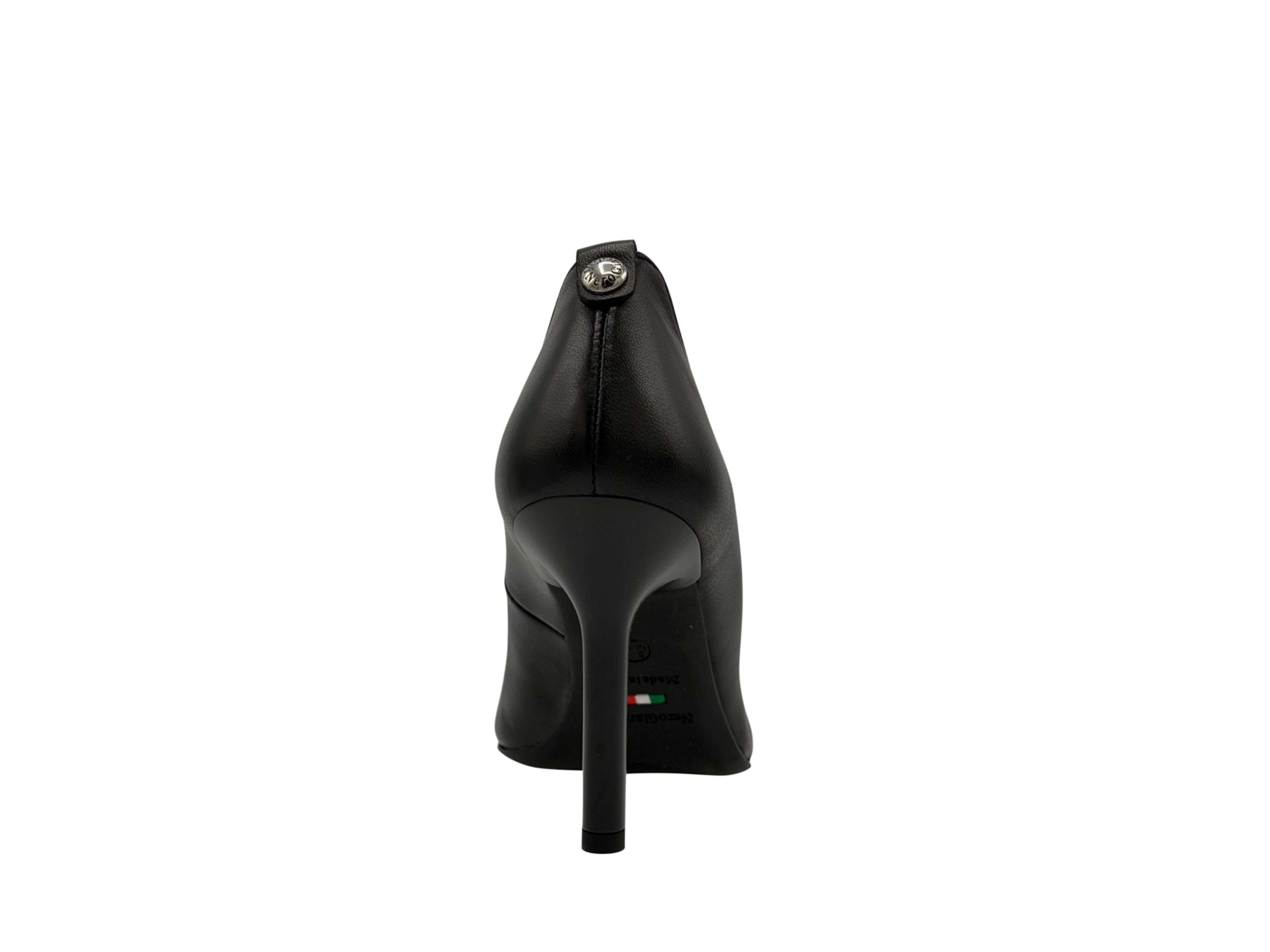 Nero Giardini - E615402DE (Black)